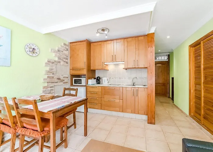 Playa Honda 1a002 Apartment